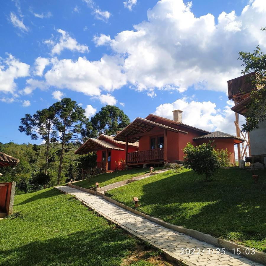 Pousada Vale Da Cachoeira Visconde De Maua Exterior foto