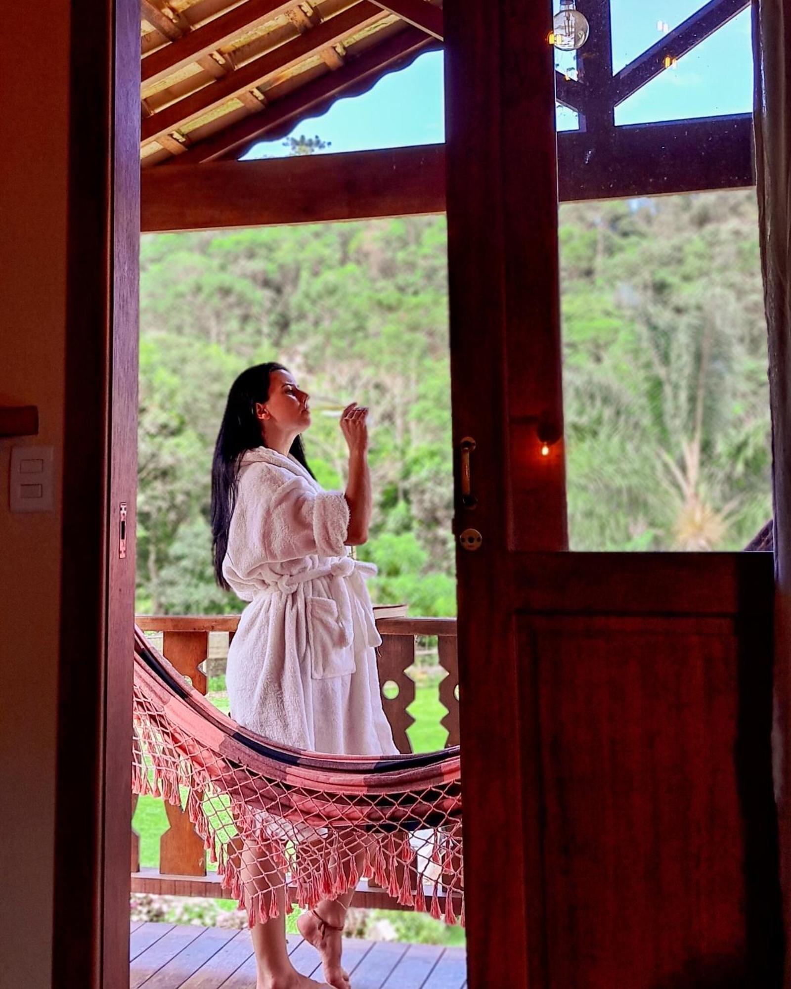 Pousada Vale Da Cachoeira Visconde De Maua Exterior foto